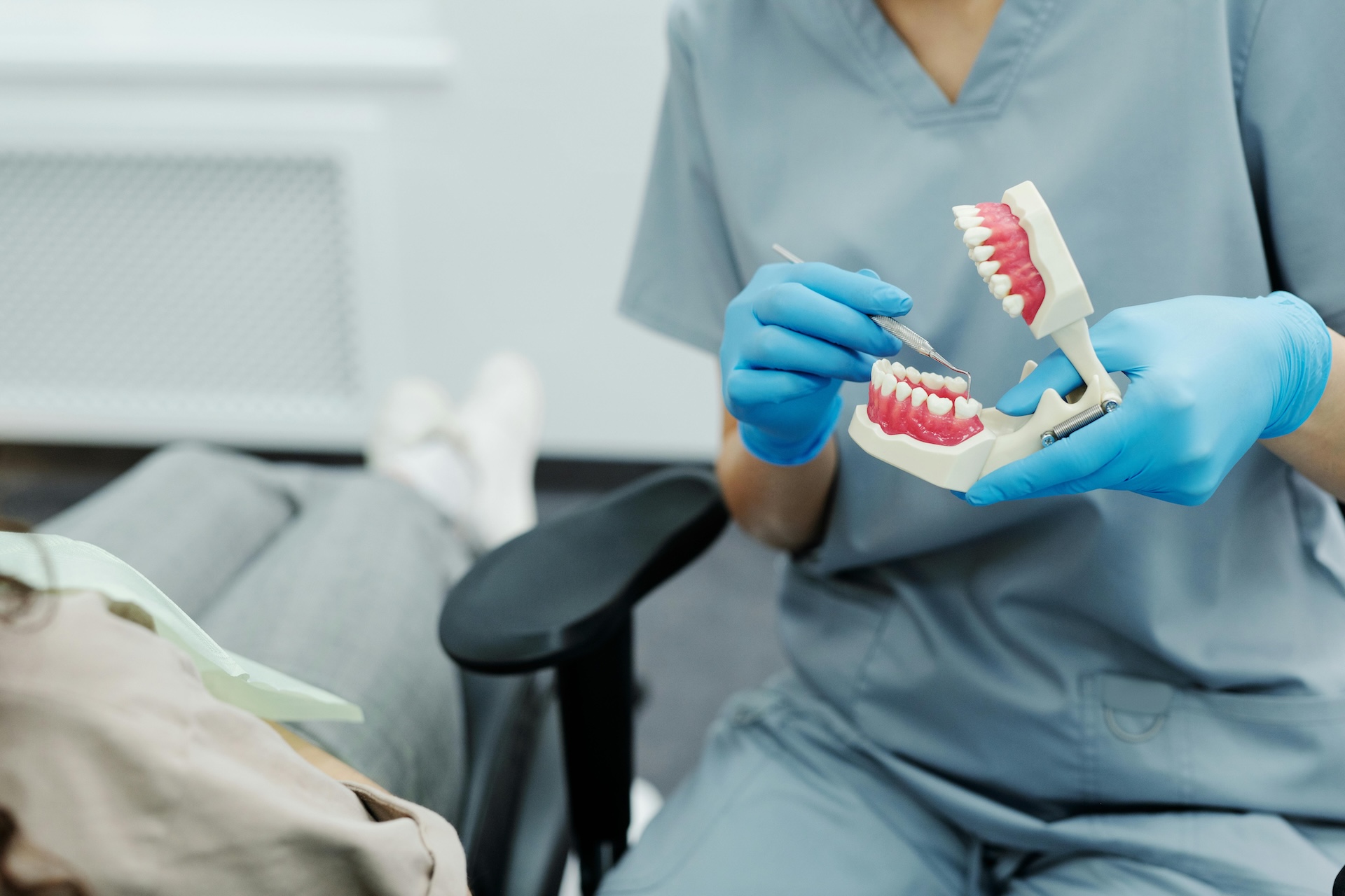 ¿Cuáles son los usos más comunes de las carillas dentales?